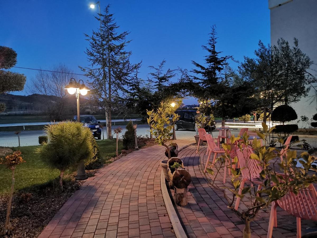 Te Aldo Hotel Kuraten Bagian luar foto