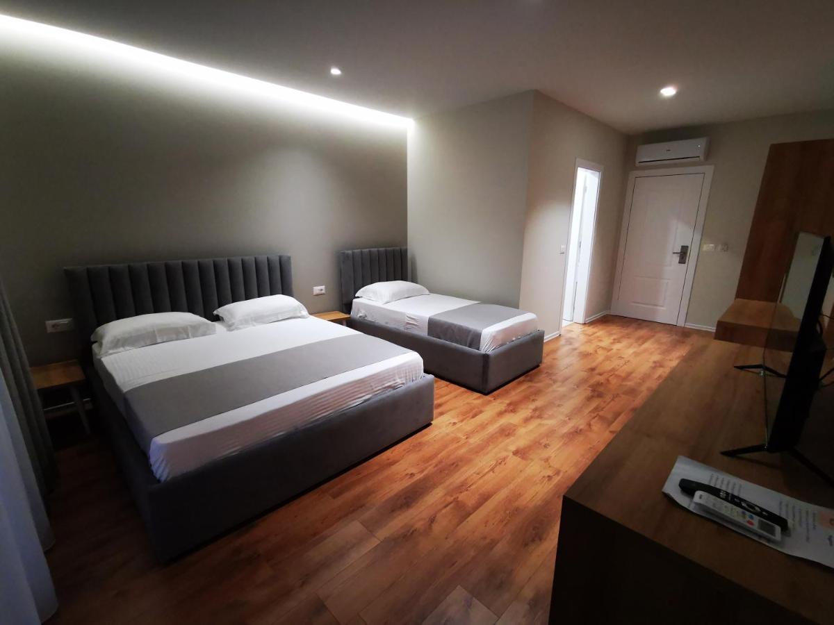 Te Aldo Hotel Kuraten Bagian luar foto