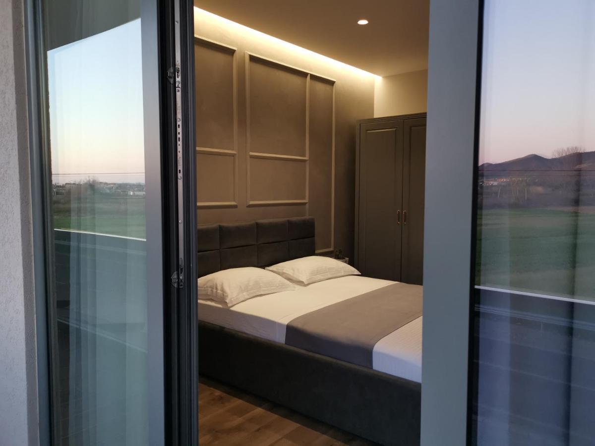 Te Aldo Hotel Kuraten Bagian luar foto