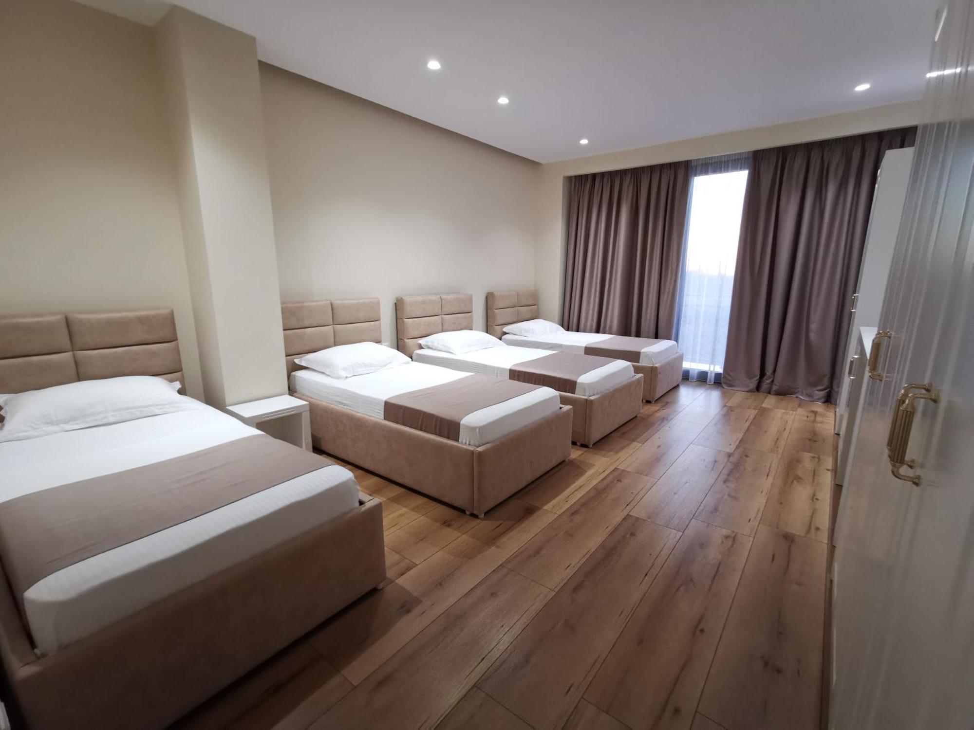 Te Aldo Hotel Kuraten Bagian luar foto